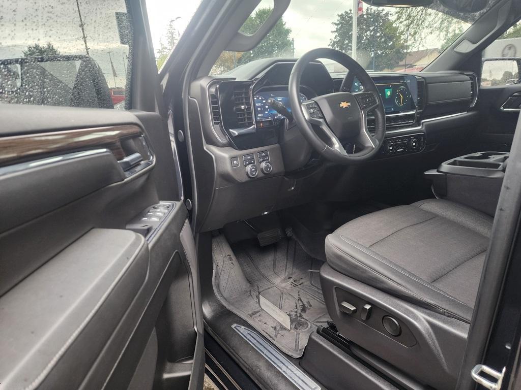 used 2024 Chevrolet Silverado 1500 car, priced at $39,495