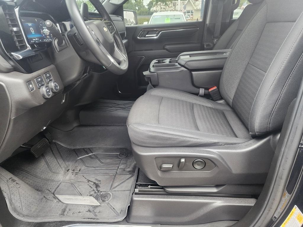 used 2024 Chevrolet Silverado 1500 car, priced at $39,495
