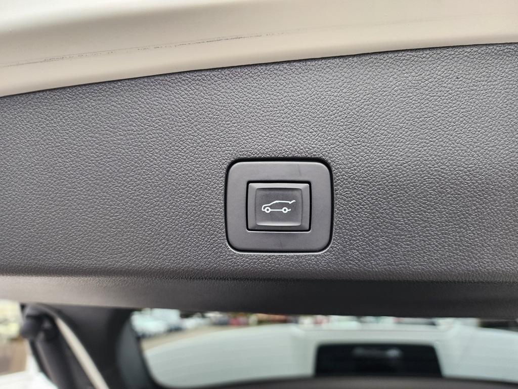 used 2022 Buick Encore GX car, priced at $22,895