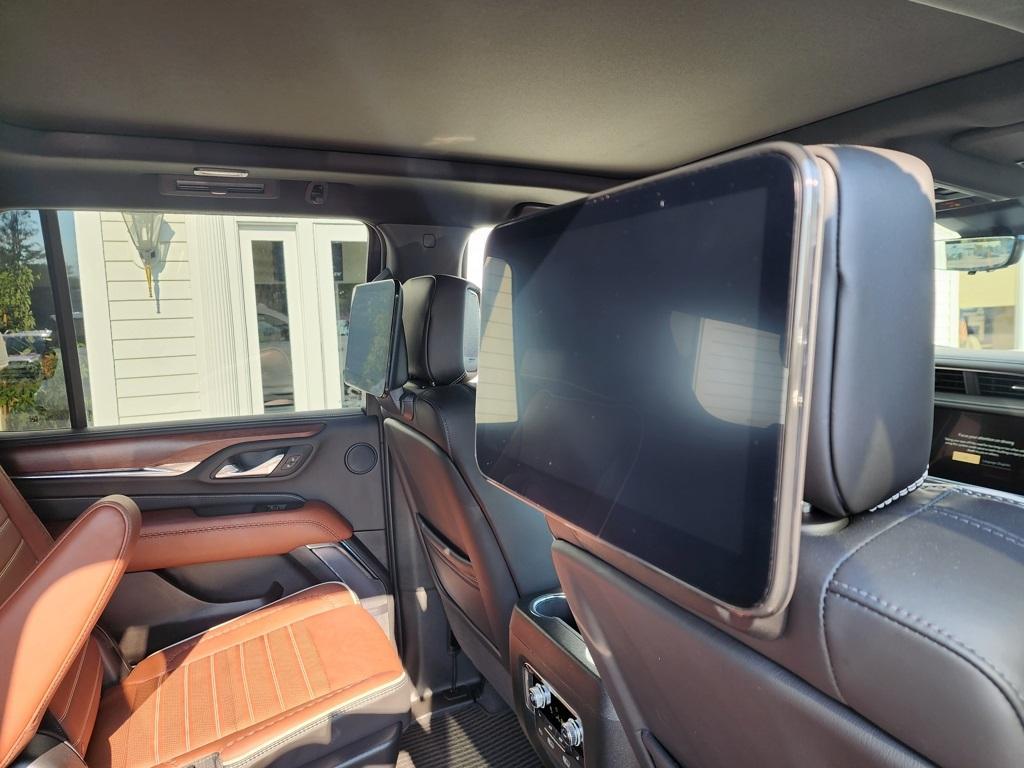 used 2024 GMC Yukon car, priced at $82,831