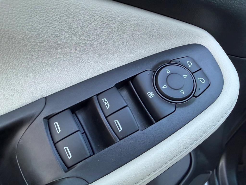 used 2023 Buick Encore GX car, priced at $21,495