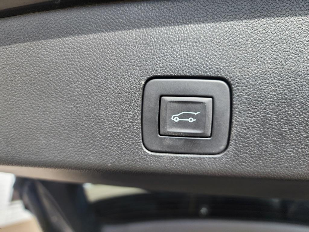 used 2024 Buick Encore GX car, priced at $20,995
