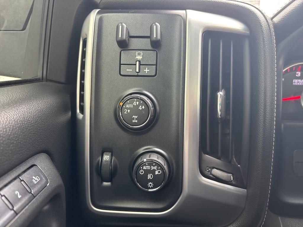 used 2015 GMC Sierra 1500 car, priced at $23,895