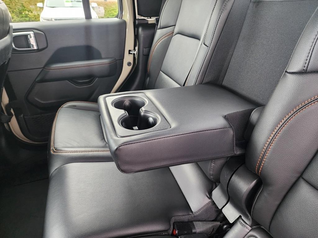 used 2022 Jeep Gladiator car, priced at $32,495