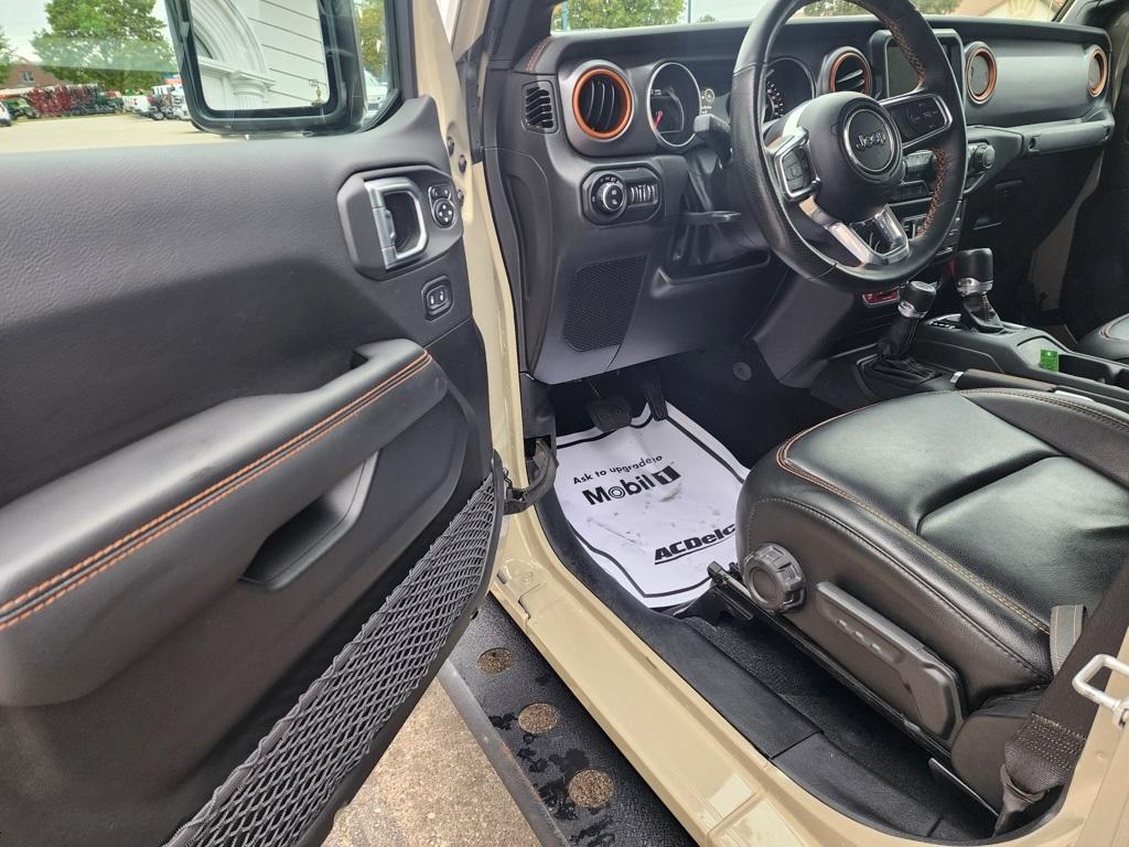 used 2022 Jeep Gladiator car, priced at $32,495