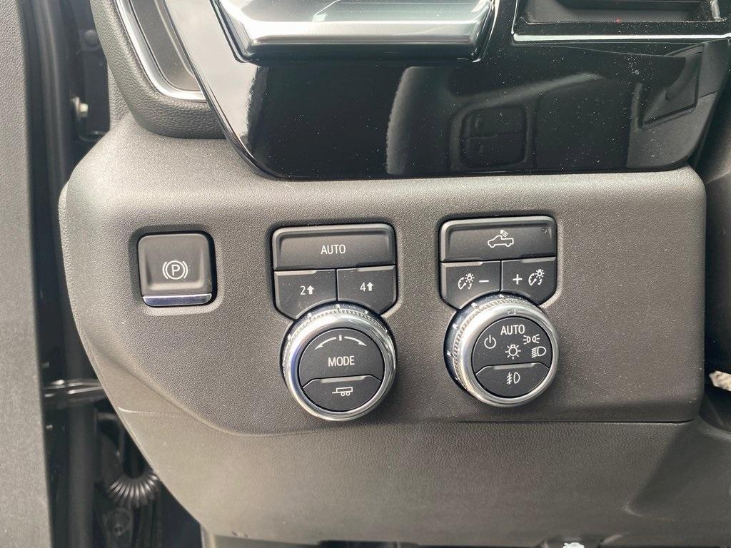 new 2025 GMC Sierra 1500 car, priced at $49,260