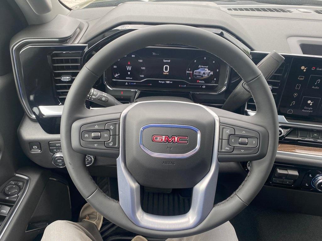 new 2025 GMC Sierra 1500 car, priced at $49,260
