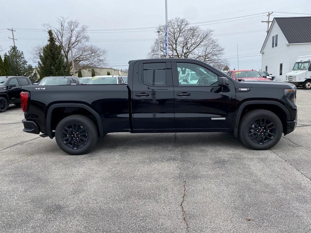 new 2025 GMC Sierra 1500 car, priced at $51,071