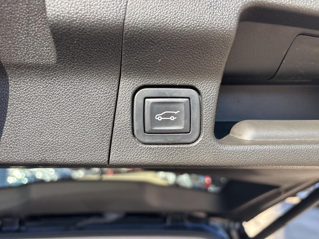 used 2017 GMC Acadia car, priced at $14,995