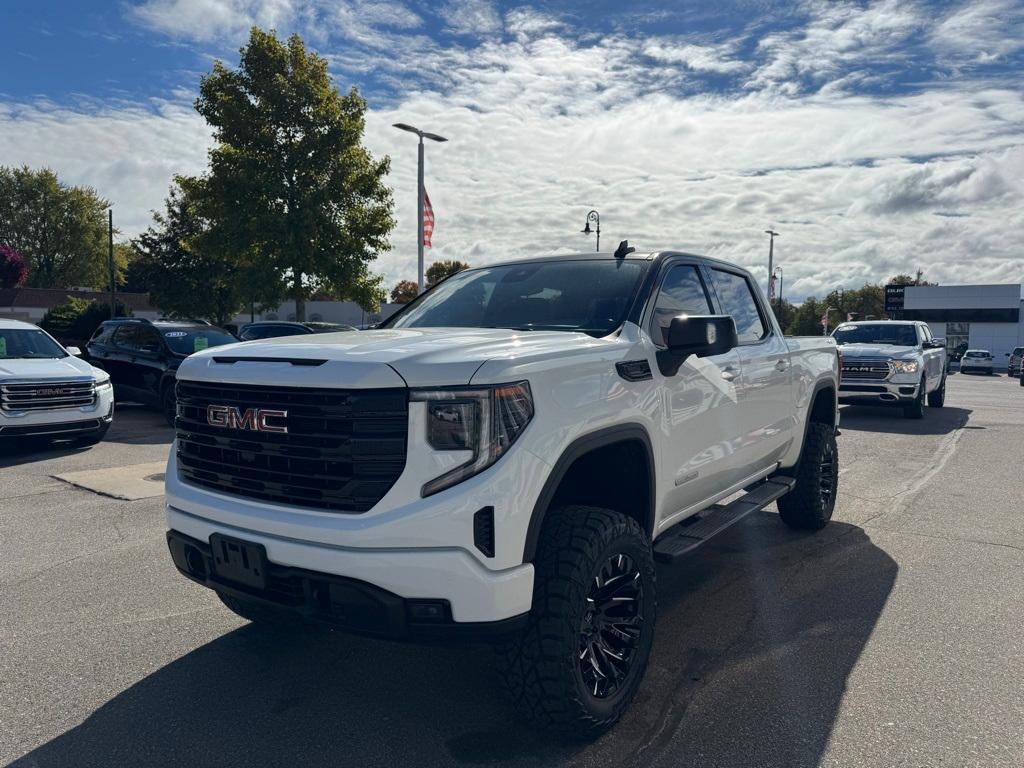 used 2022 GMC Sierra 1500 car, priced at $49,995