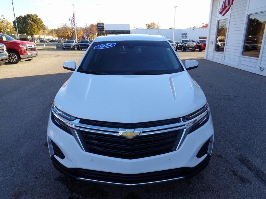 used 2024 Chevrolet Equinox car, priced at $25,495