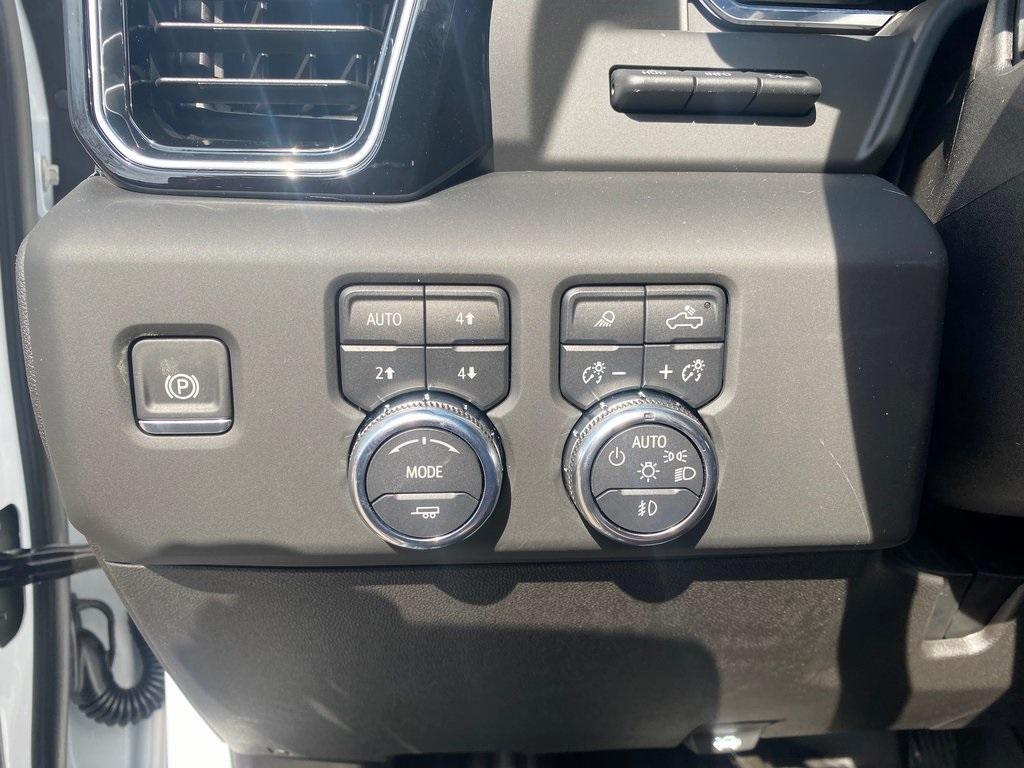 new 2025 GMC Sierra 2500 car, priced at $87,693
