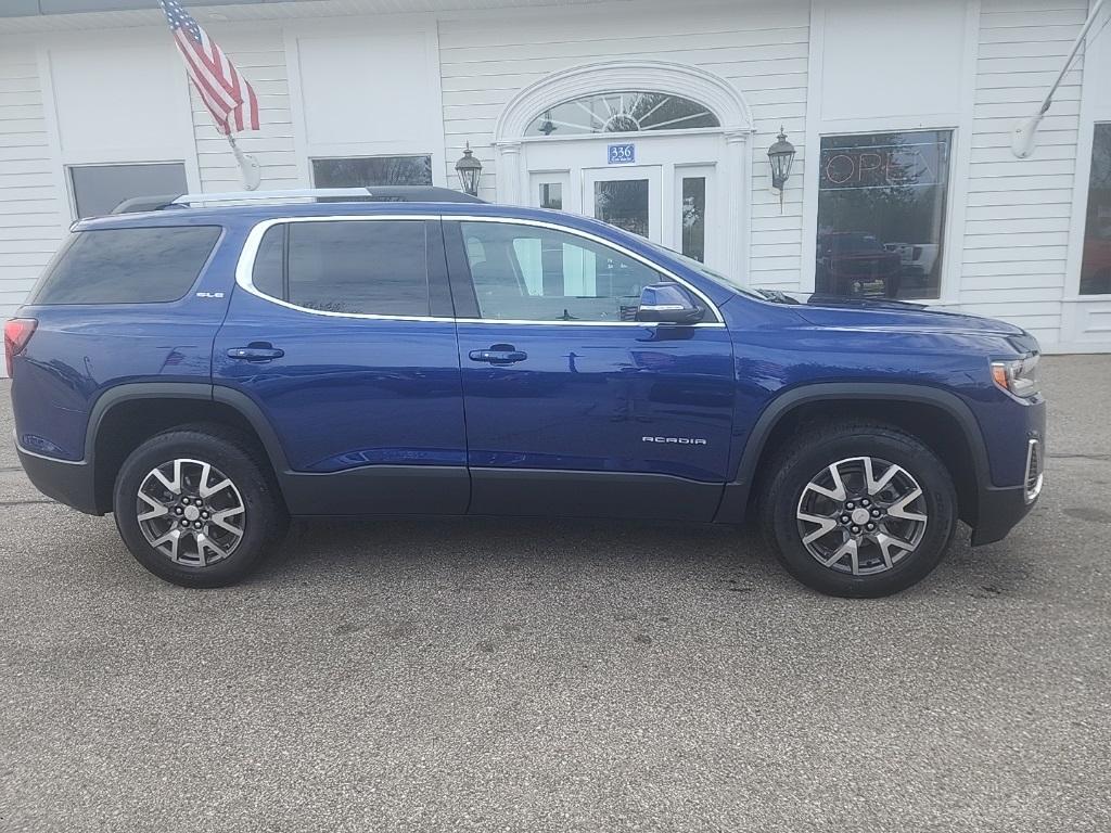 used 2023 GMC Acadia car, priced at $28,995