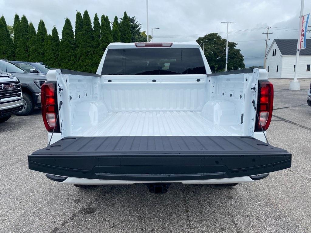 new 2025 GMC Sierra 1500 car, priced at $48,105