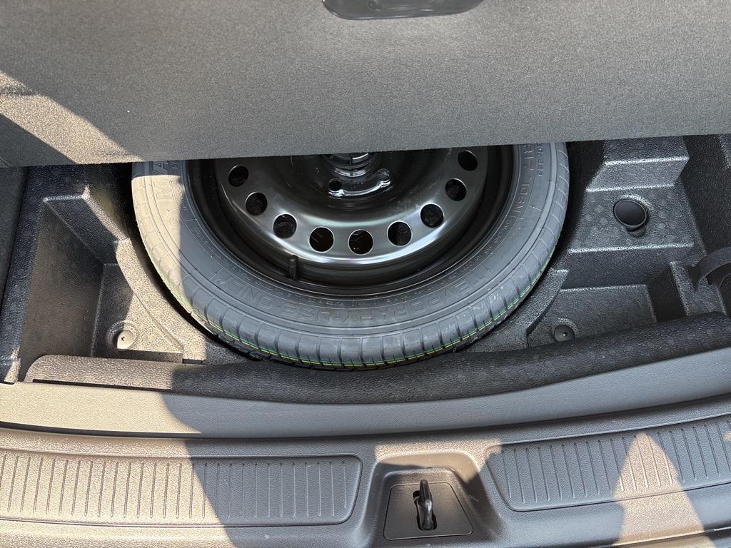 used 2023 Buick Envision car, priced at $26,495