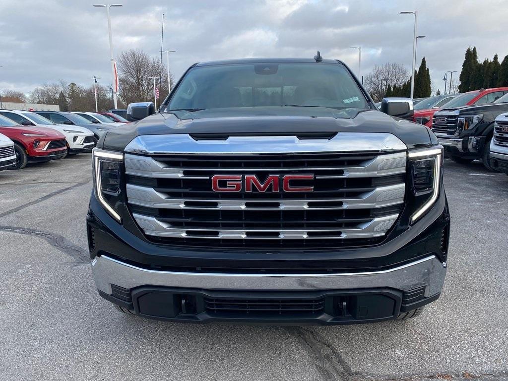 new 2025 GMC Sierra 1500 car, priced at $49,073