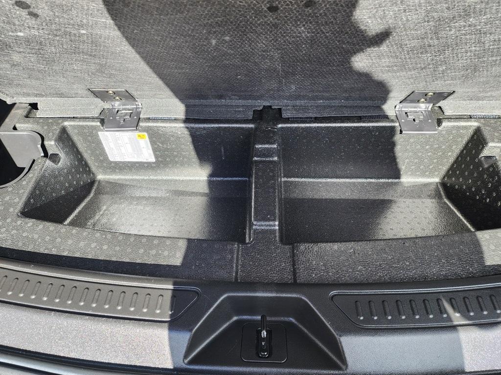 used 2023 GMC Acadia car, priced at $28,495