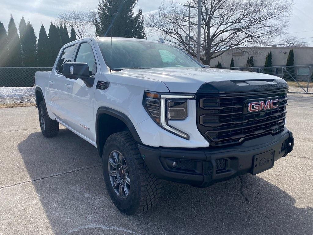 new 2025 GMC Sierra 1500 car, priced at $73,205