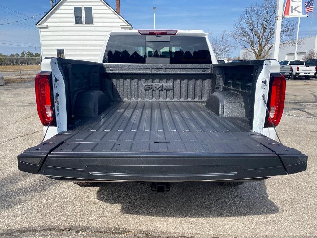 new 2025 GMC Sierra 1500 car, priced at $73,205