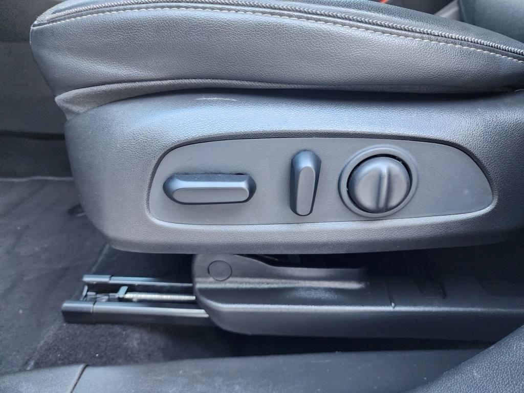used 2023 Buick Encore GX car, priced at $18,495