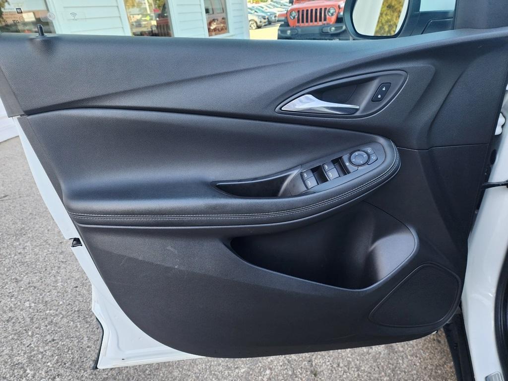 used 2023 Buick Encore GX car, priced at $18,495