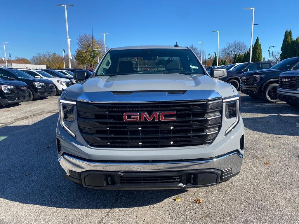 new 2025 GMC Sierra 1500 car, priced at $39,846