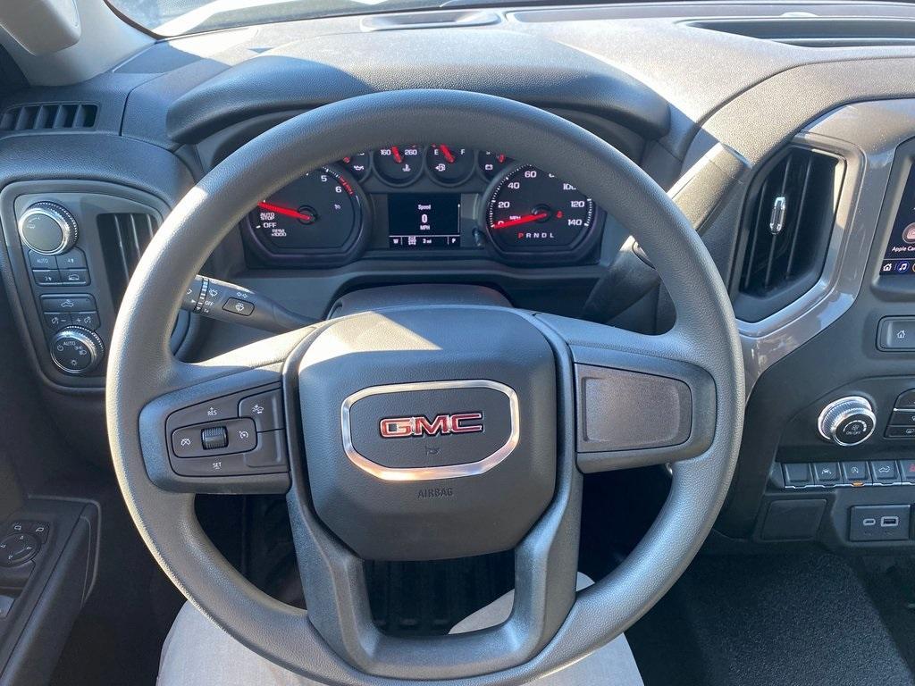 new 2025 GMC Sierra 1500 car, priced at $39,846