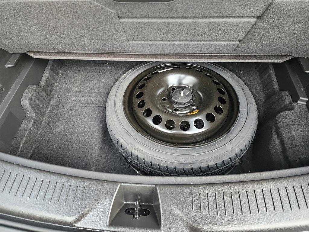 used 2024 Buick Encore GX car, priced at $19,995