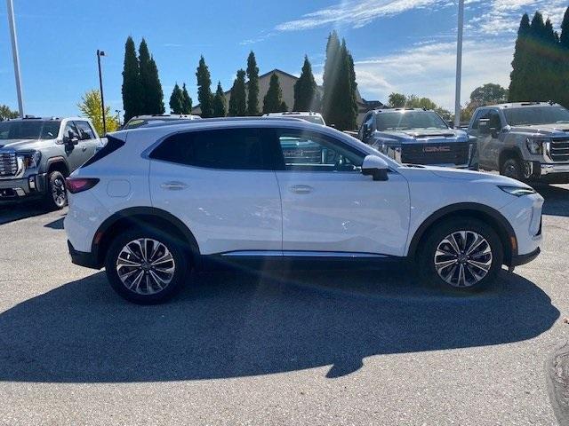 new 2025 Buick Envision car, priced at $33,843