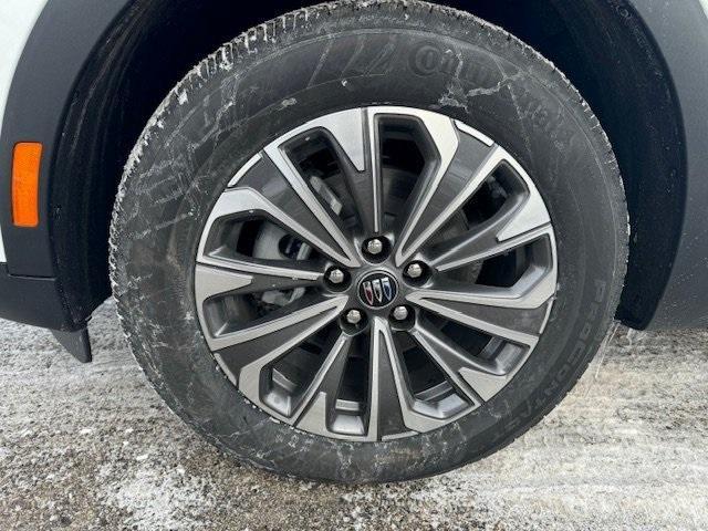 new 2025 Buick Envision car, priced at $35,143