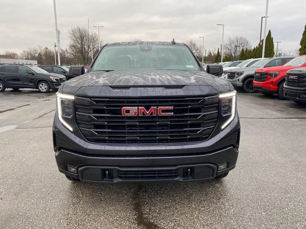 new 2025 GMC Sierra 1500 car, priced at $49,338