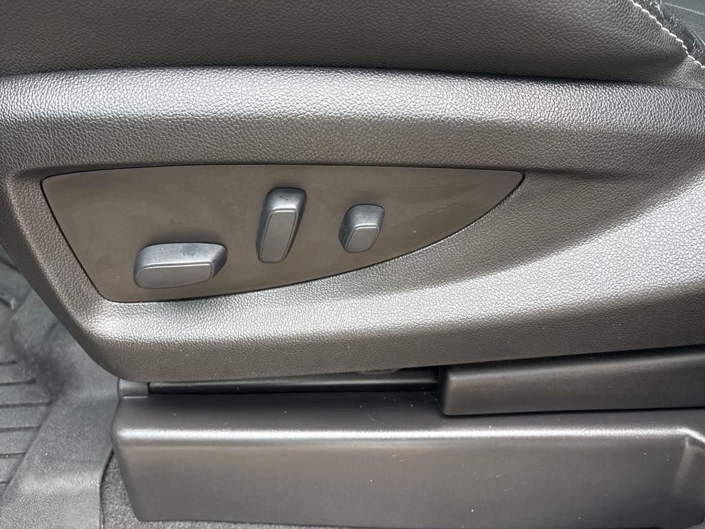 used 2018 Chevrolet Silverado 1500 car, priced at $31,495