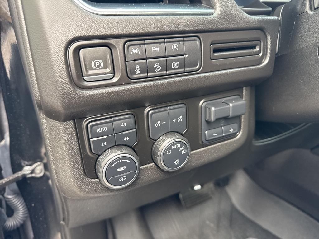 used 2023 Chevrolet Tahoe car, priced at $51,995