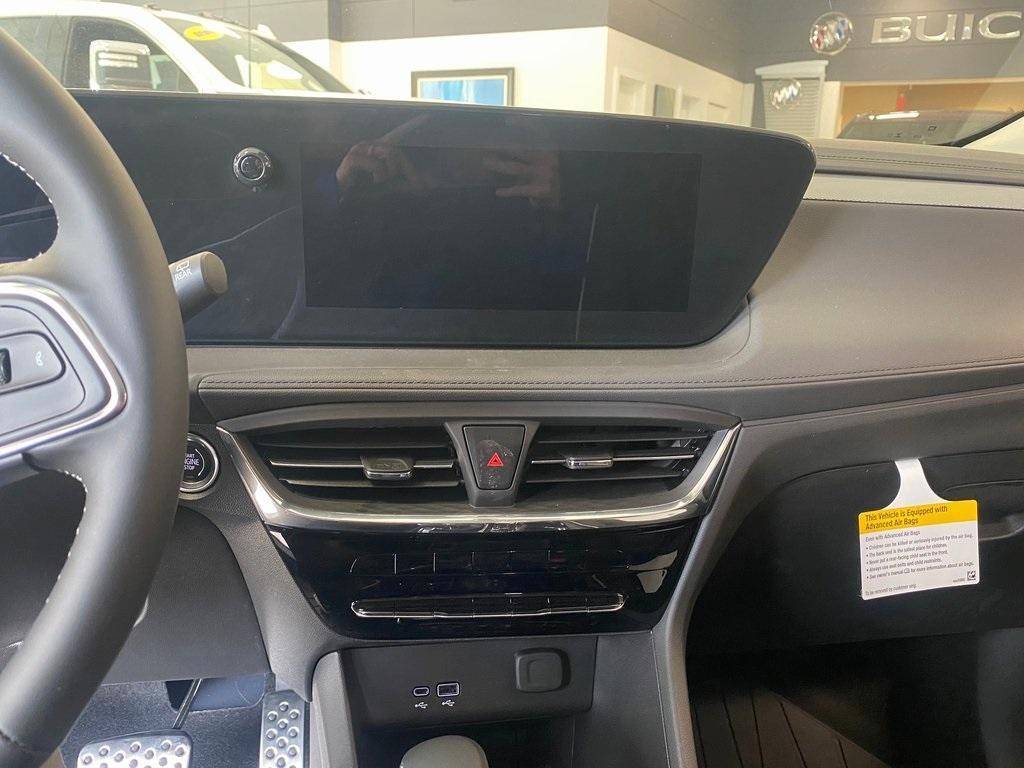 new 2025 Buick Encore GX car, priced at $35,334