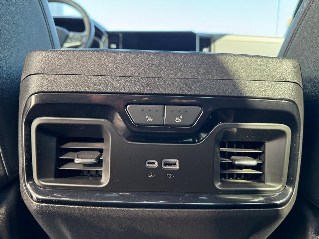 used 2022 Chevrolet Silverado 1500 car, priced at $40,995