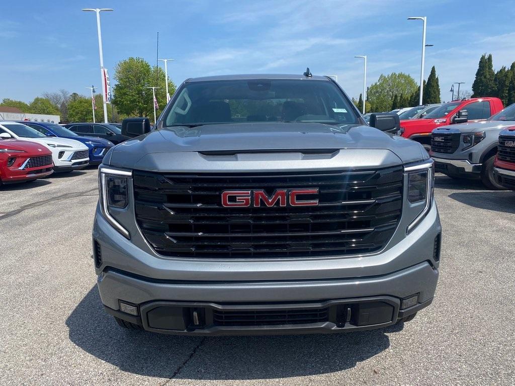 new 2025 GMC Sierra 1500 car, priced at $48,599