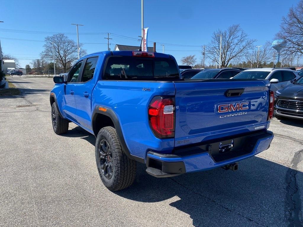 new 2025 GMC Canyon car, priced at $45,998