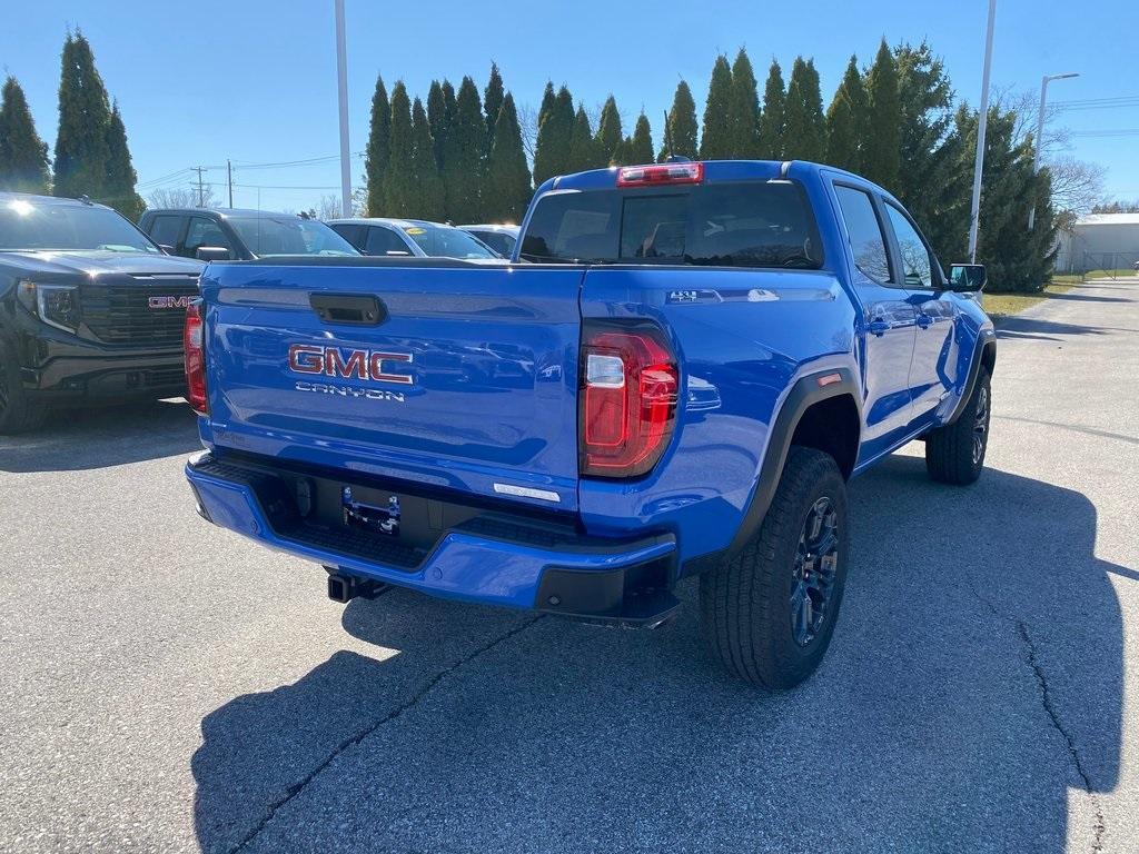 new 2025 GMC Canyon car, priced at $45,998