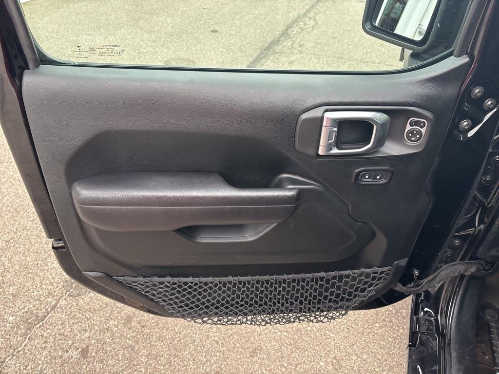 used 2018 Jeep Wrangler Unlimited car, priced at $19,495
