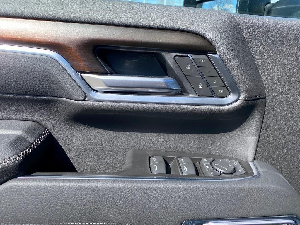 new 2025 GMC Sierra 2500 car, priced at $78,852