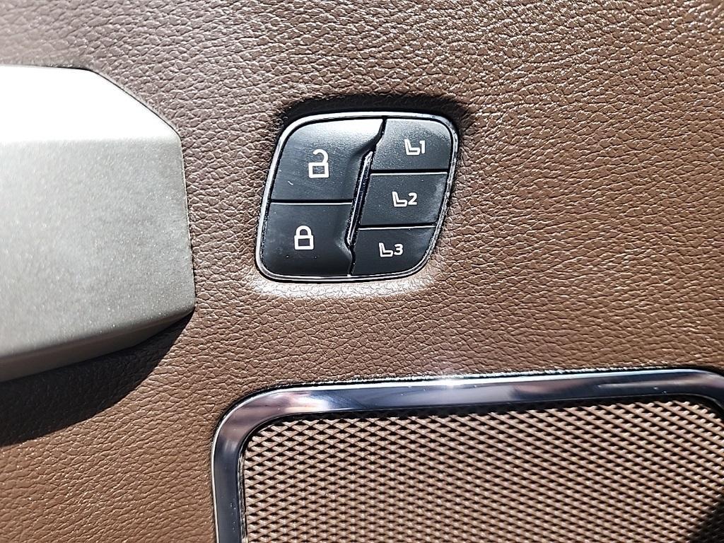 used 2021 Ford F-250 car, priced at $53,995