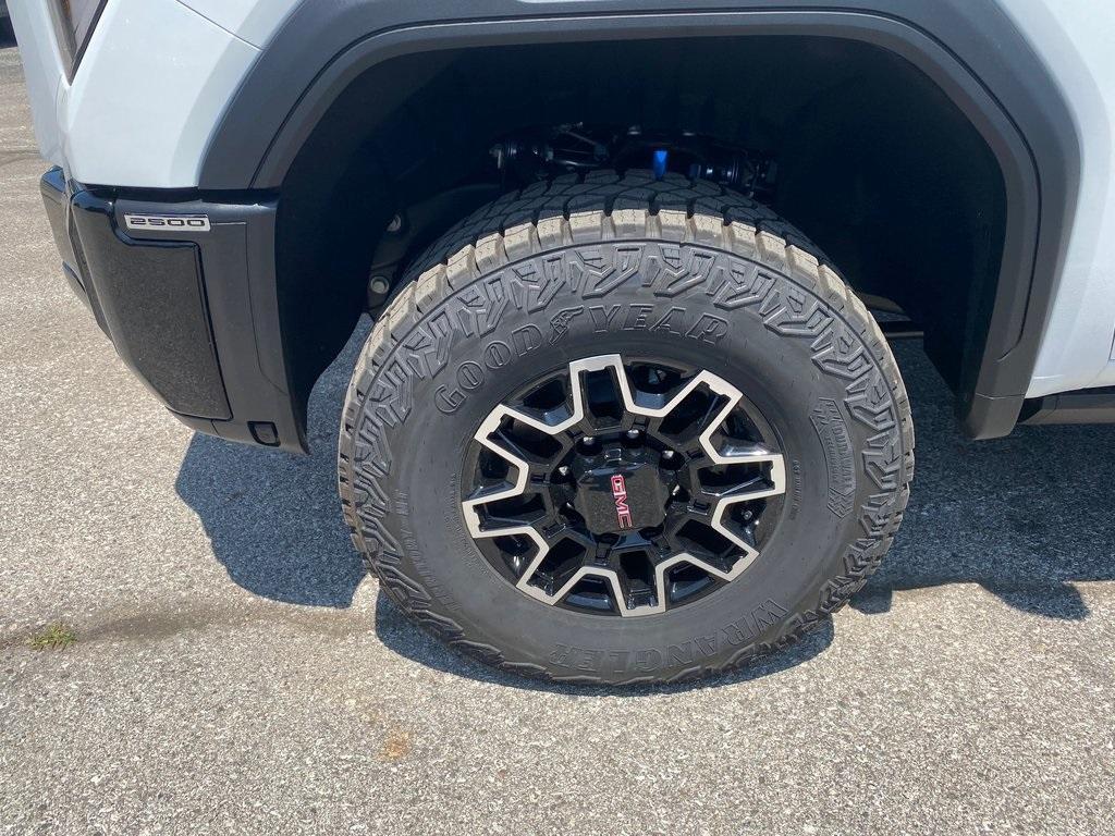 new 2025 GMC Sierra 2500 car, priced at $86,474