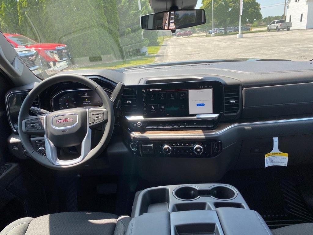 new 2025 GMC Sierra 1500 car, priced at $48,599