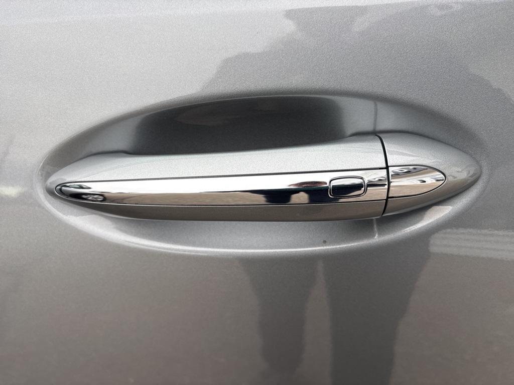 used 2024 Buick Encore GX car, priced at $18,995