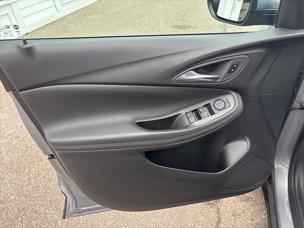 used 2024 Buick Encore GX car, priced at $18,995