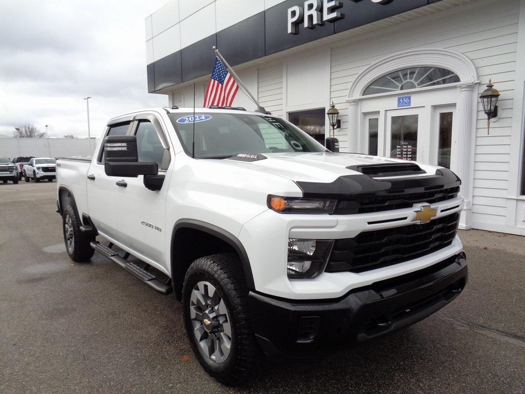 used 2024 Chevrolet Silverado 2500 car, priced at $52,450