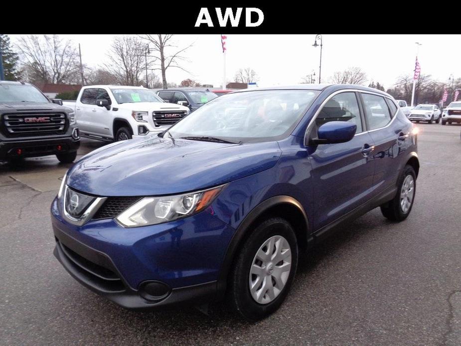 used 2019 Nissan Rogue Sport car, priced at $10,995