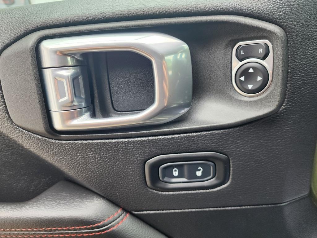 used 2021 Jeep Wrangler Unlimited car, priced at $33,695