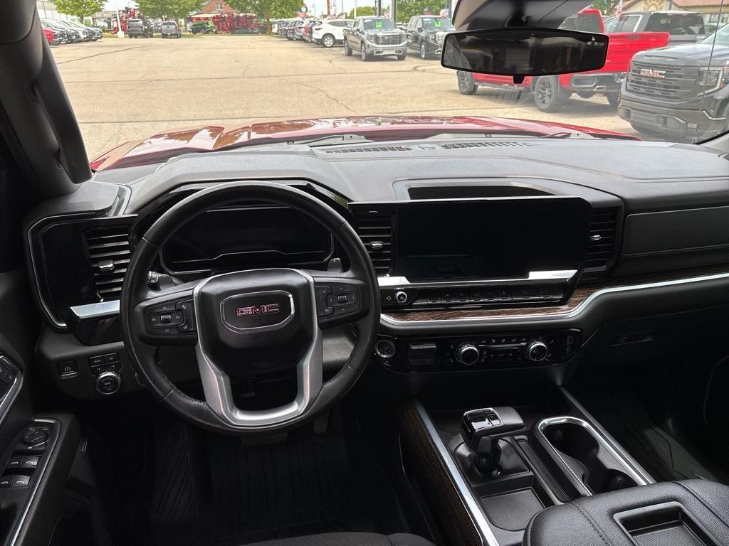 used 2022 GMC Sierra 1500 car, priced at $45,495
