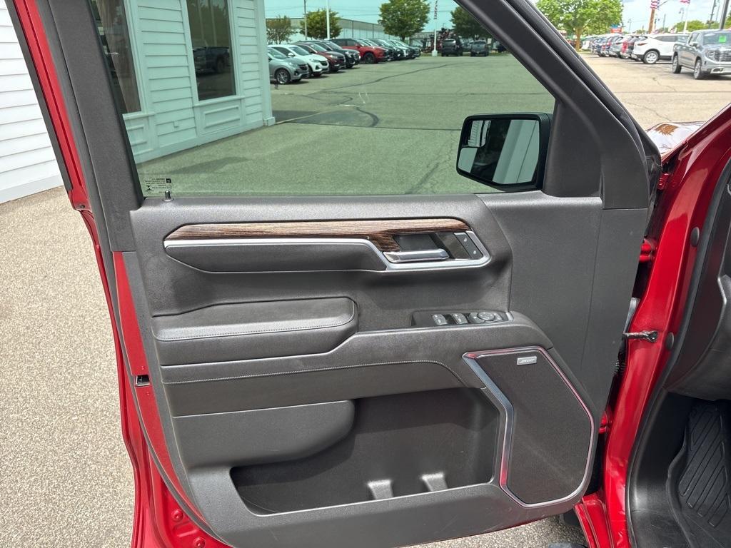 used 2022 GMC Sierra 1500 car, priced at $45,495